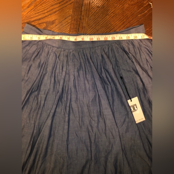 NWT Ivanka Trump pleaded midi skirt linen and cotton. Size 12 - Picture 6 of 7